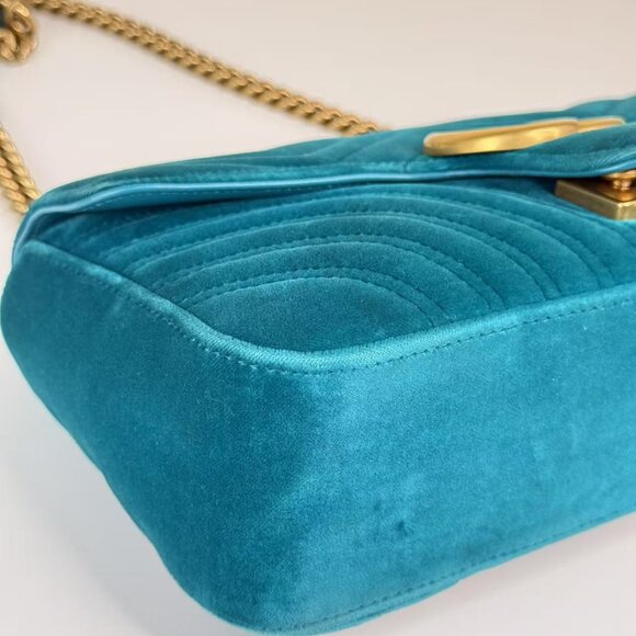 Gucci Velvet Medium GG Marmont Flap Shoulder Bag - Picture 6 of 10
